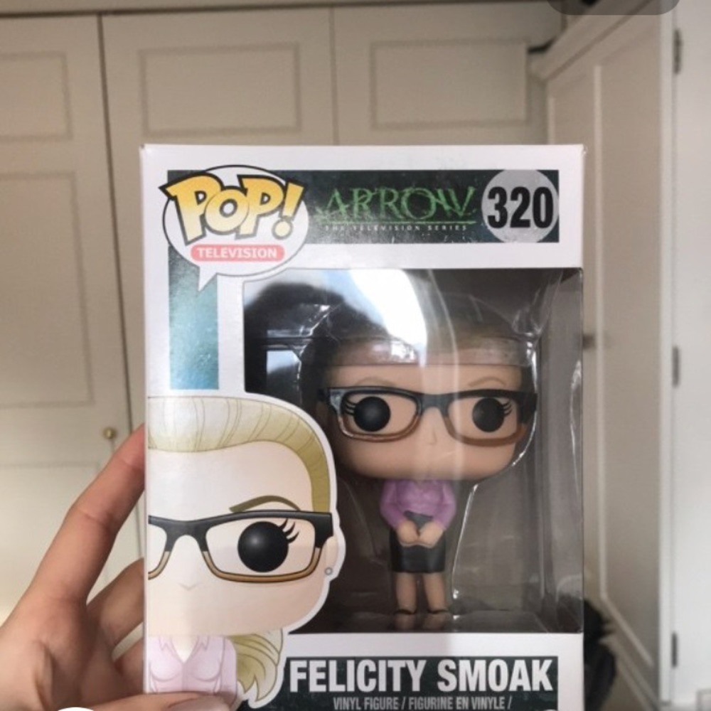 Arrow pop figure